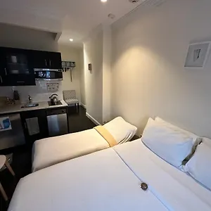 Hotel East Village